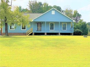 2200 Brandon Station Rd, Pleasant Garden, NC 27313