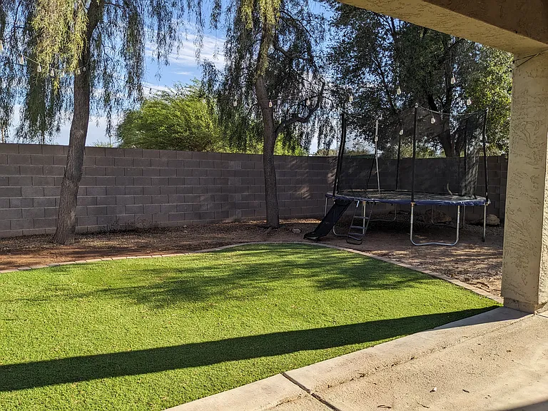 731 W Kent Pl — Photo 25