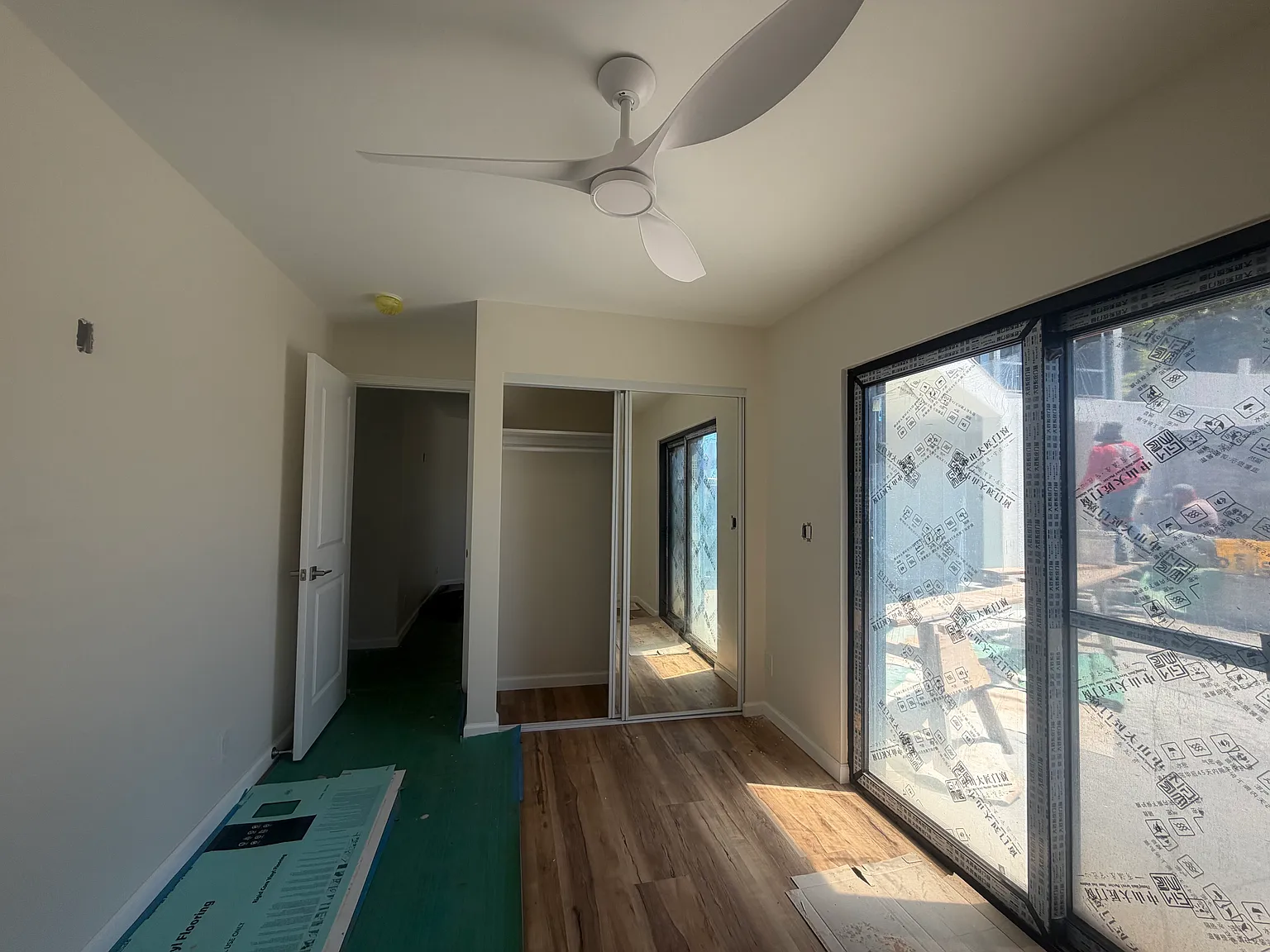 3 bed, $4,400 — Photo 3