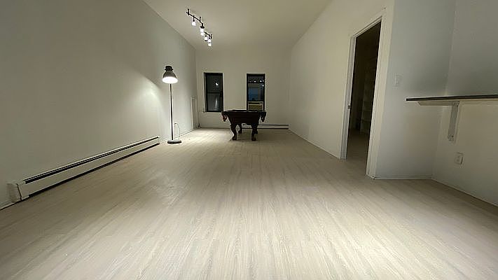 1st image of 137 Essex St APT 5