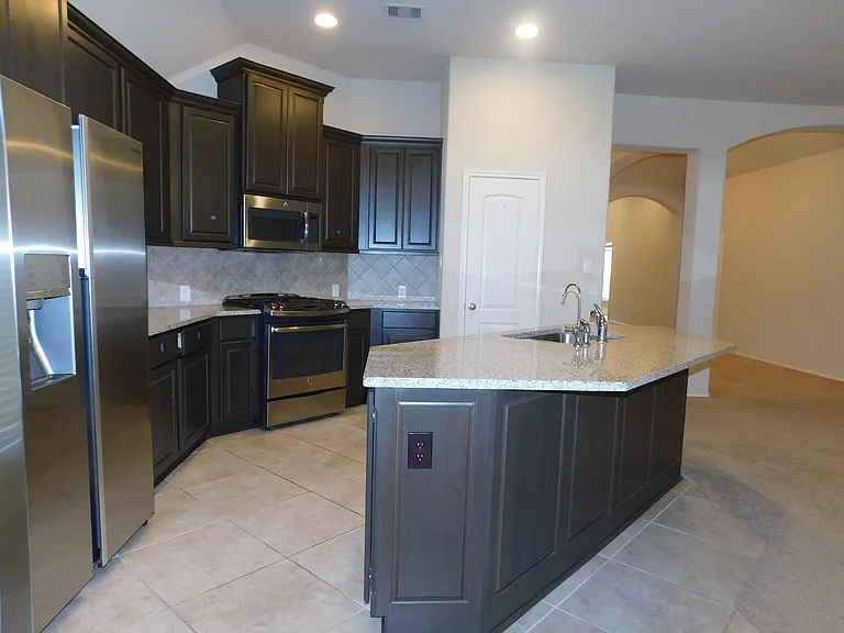 14507 Clydesdale Trl — Photo 3