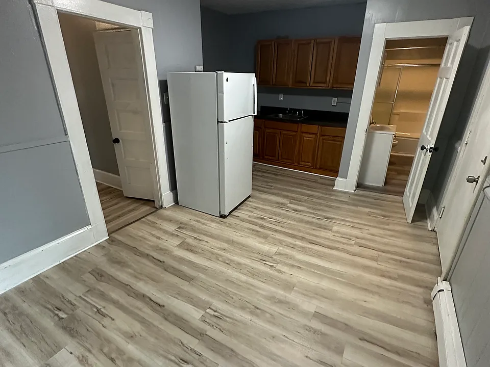 9 Putnam St #2