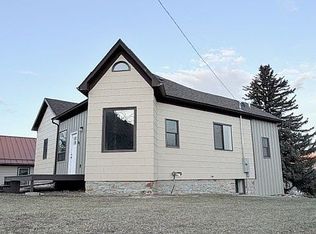 43 5th St N, Belt, MT 59412