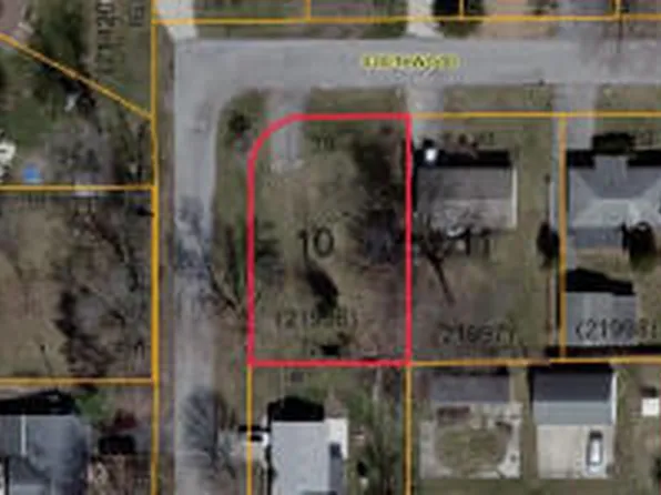 1408 Southwood Dr, Lima, OH 45805