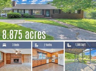 591 Wall St, Bassett, VA 24055