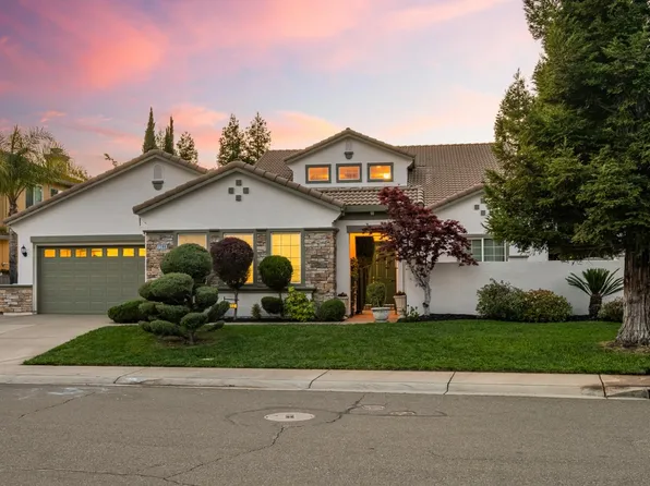 7788 Tigerwoods Dr, Sacramento, CA 95829