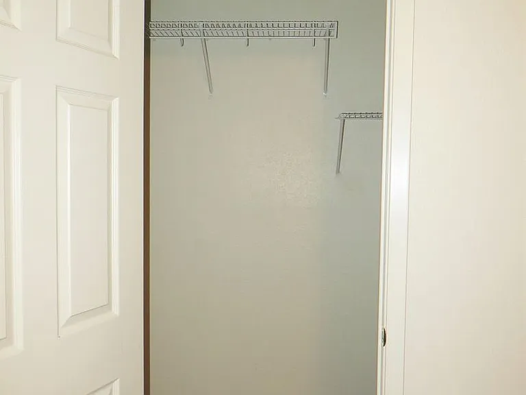 2216A Katy Ln — Photo 11