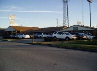 700 Carlton Dr, Owensboro, KY 42303