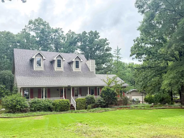 5711 Red Bud Ln, Little Rock, AR 72210