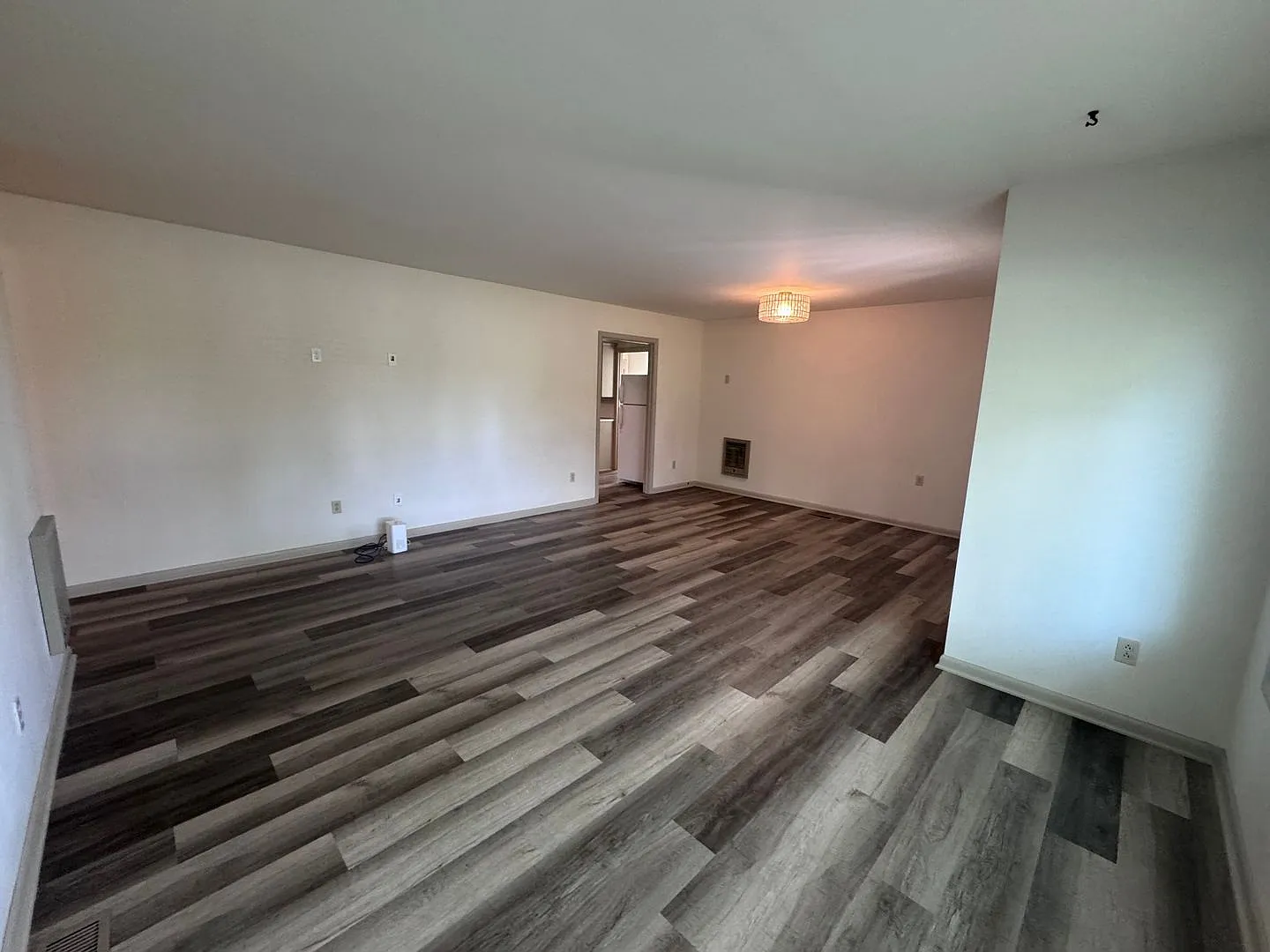 3-bedroom, 1.5-bath brick house in Murray, KY — Photo 3