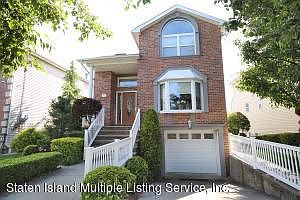 1st image of 34 Lion St