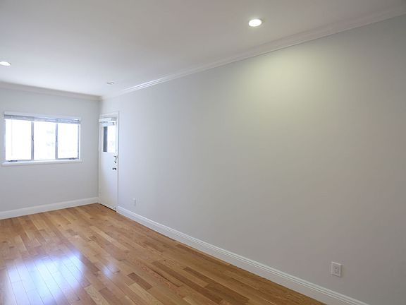 4th image of 180 Montecito Ave #306