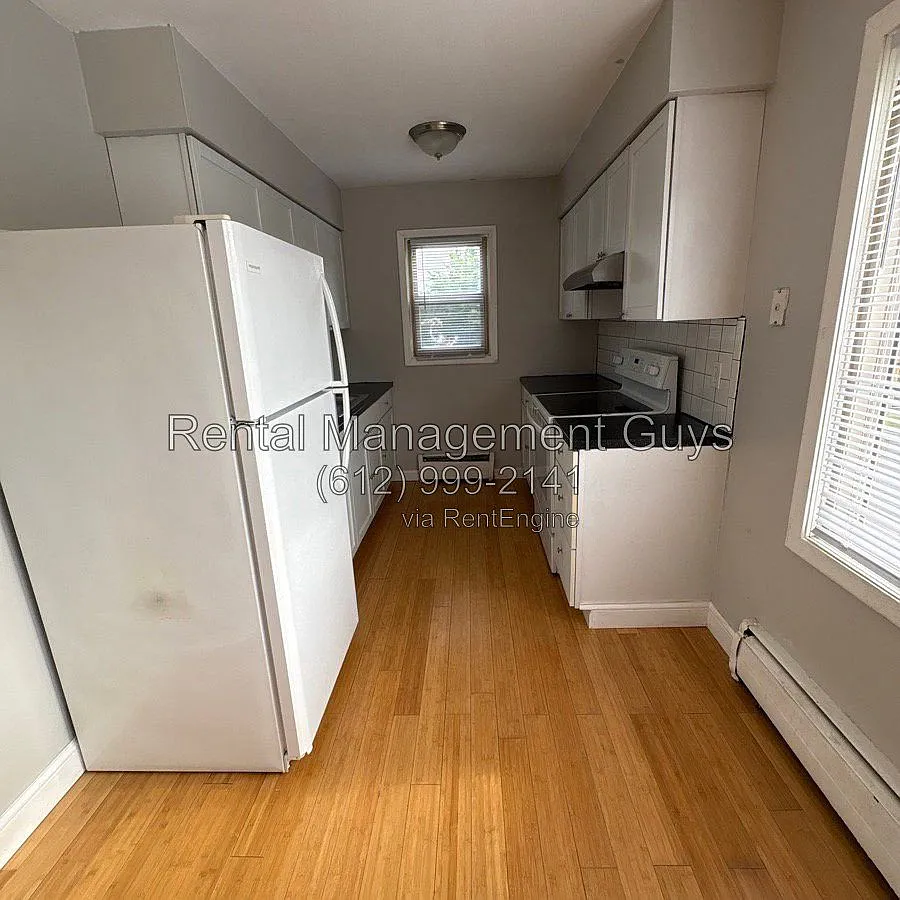 3545 12th Ave S — Photo 1