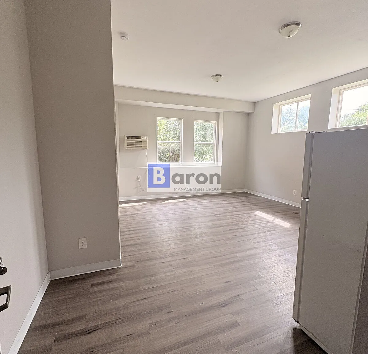 Updated Cincinnati Apartment — Photo 4