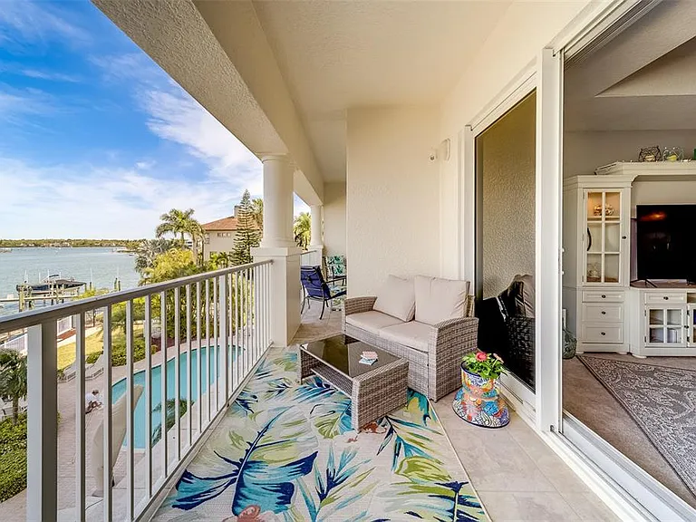 17745 Gulf Blvd #303 — Photo 28