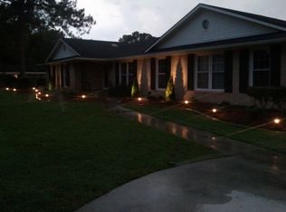 119 Pine Grove Dr, Savannah, GA 31419