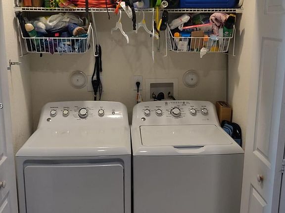 4th image of 10630 NW 88th St APT 208