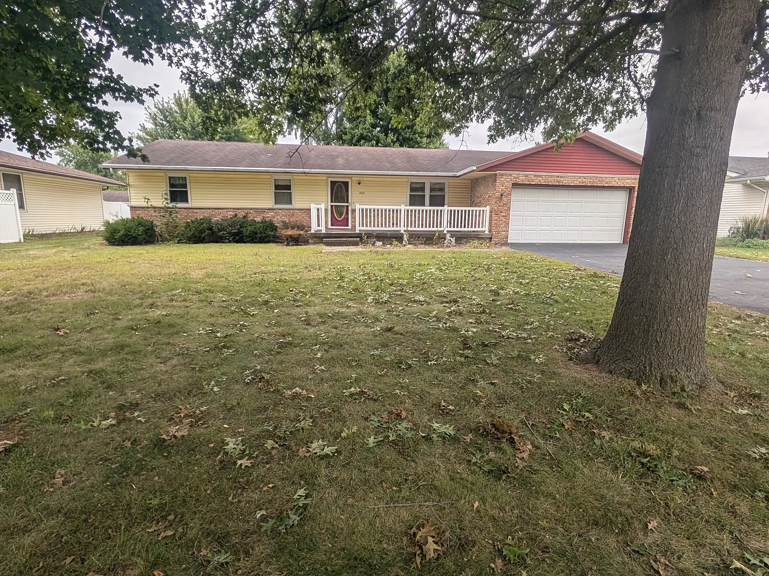 3 bed, 1300 sqft, $1,500 — Photo 2