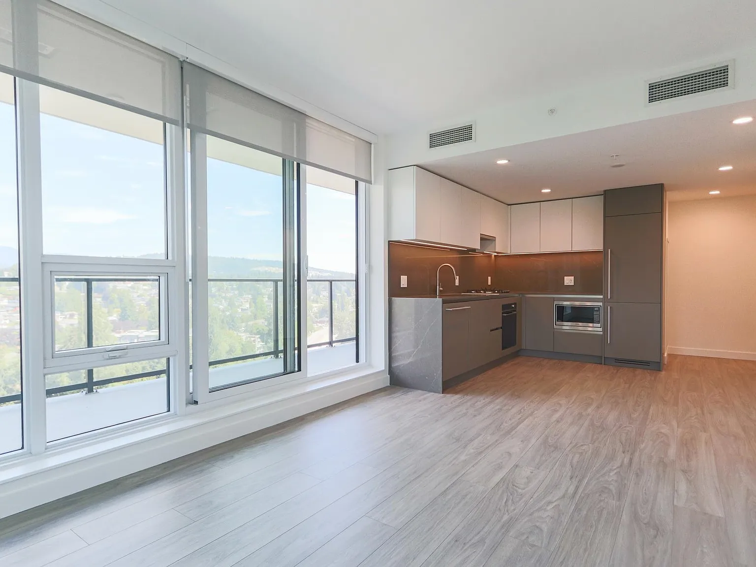 1 bed, 594 sqft, $2,550 — Photo 4