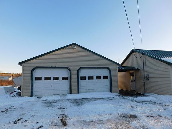 5th image of 570 Stream Road