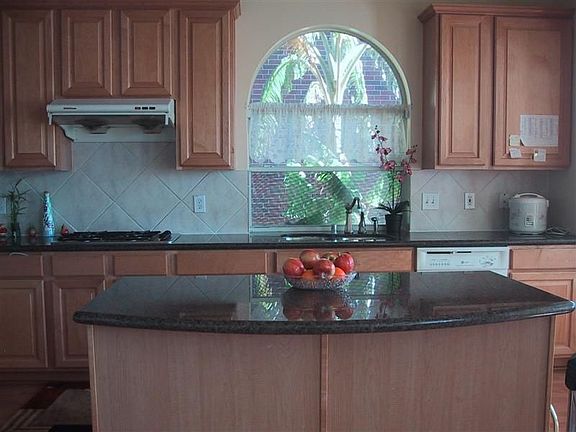 4th image of 9408 Sundown Dr