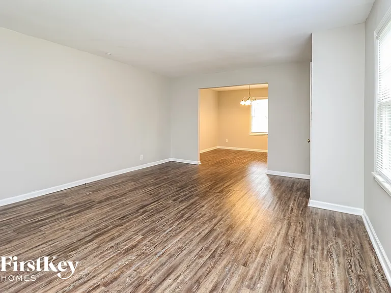 337 Mignon Ave — Photo 4