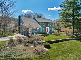 11 Fox Run, Latham, NY 12110