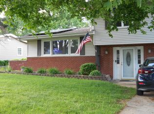 11 Rutledge Ave, Bartonville, IL 61607