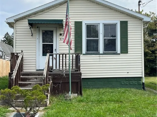 549 Belmont Ave, Niles, OH 44446