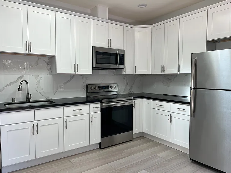 1410 S Bernardo Ave #A — Photo 8