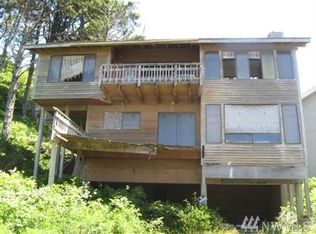 60 Sunset St, Moclips, WA 98562