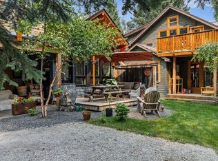 132 NE Rundle Cres #A, Canmore, AB T1W 2L6