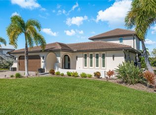 8047 Lagoon Rd, Fort Myers Beach, FL 33931