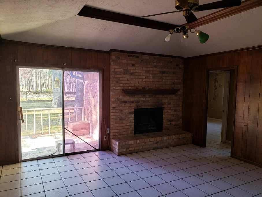 2nd image of 1375 Stacewood Dr