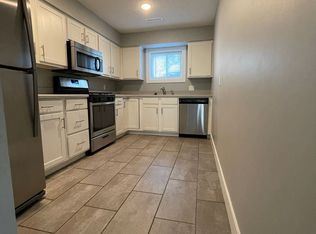422 N 40th St APT 2, Omaha, NE 68131