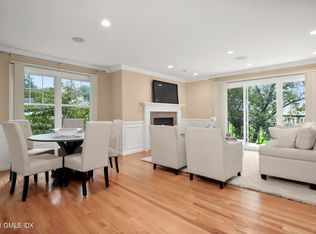 100 Strickland Rd APT 1, Cos Cob, CT 06807