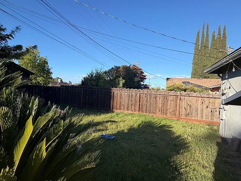 5049 Driftwood Dr — Photo 13