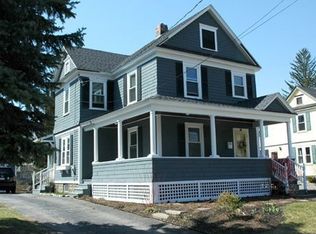 35 Taylor St, Pittsfield, MA 01201