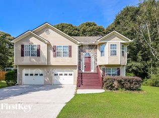 530 Sanford Creek Ln, Lawrenceville, GA 30045