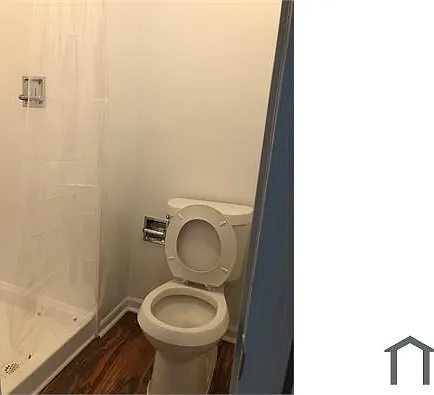 6016 Regent Mnr — Photo 7