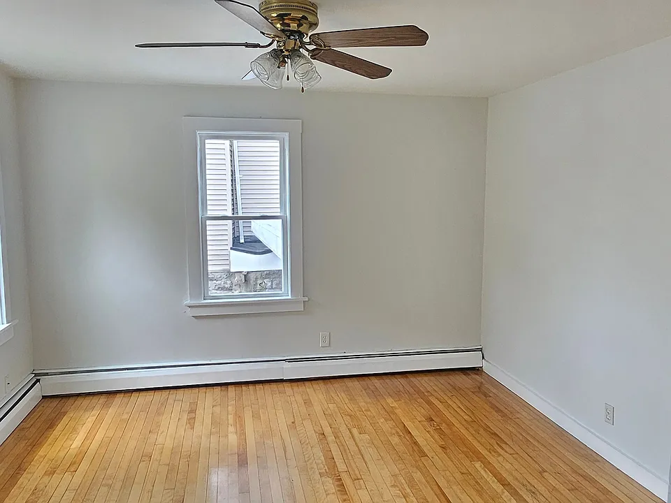 5 McFarland Court Worcester #1