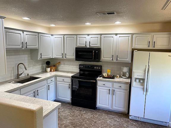 Coffee or tea, anyone?