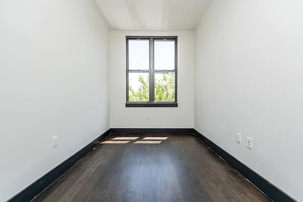 Rented by Rennit Inc. | media 6