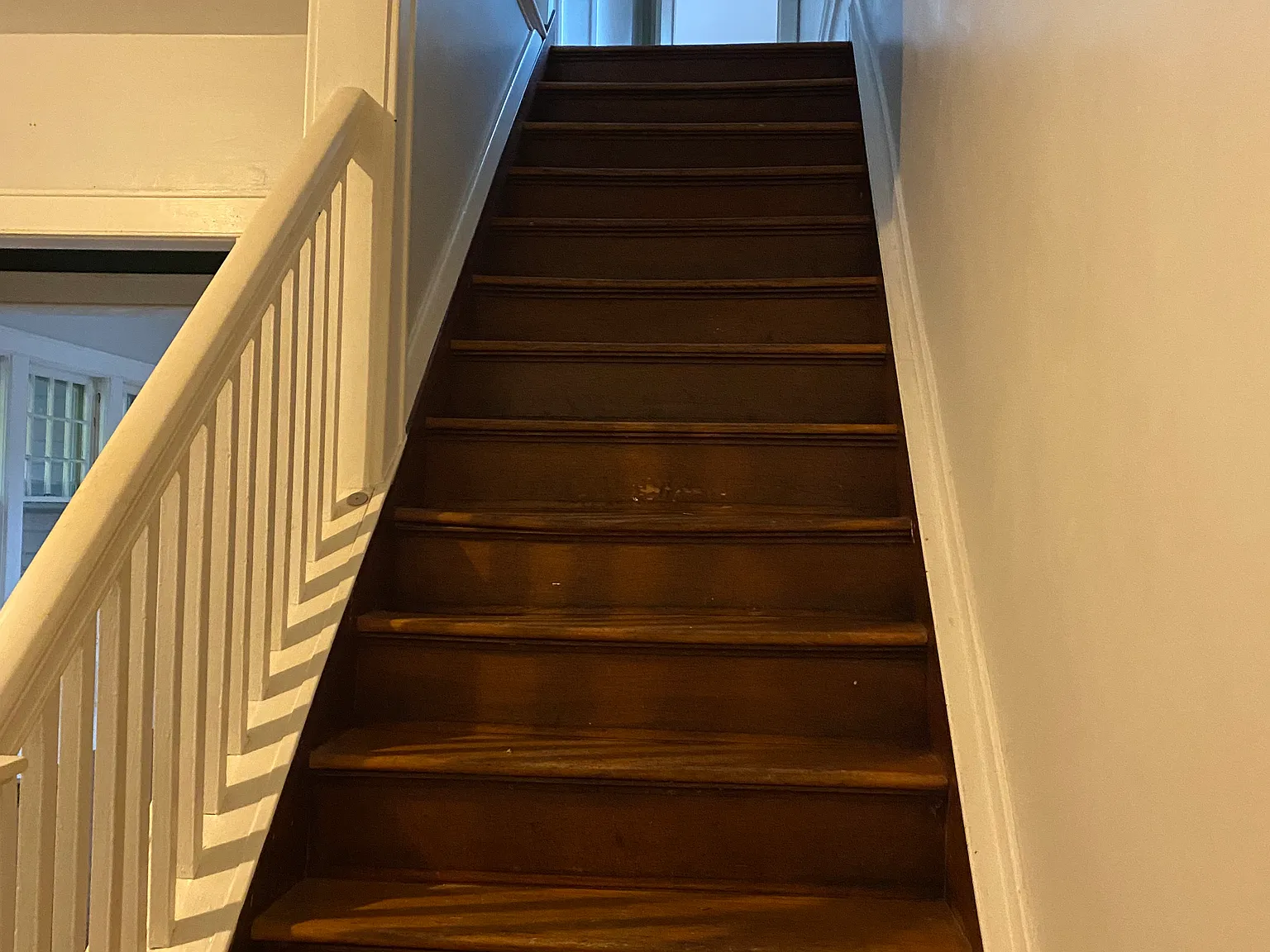 3 bed, 1800 sqft, $1,975 — Photo 4