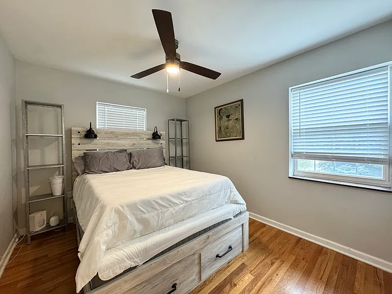 4504 Holly St #2N — Photo 8