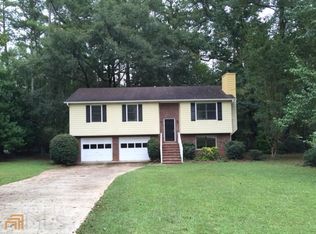 3166 Pilgrims Dr, Douglasville, GA 30135