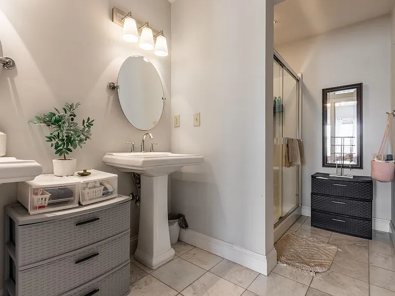 316 Walnut St — Photo 14