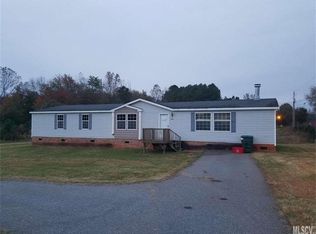 1449 Old Conover Startown Rd, Newton, NC 28658