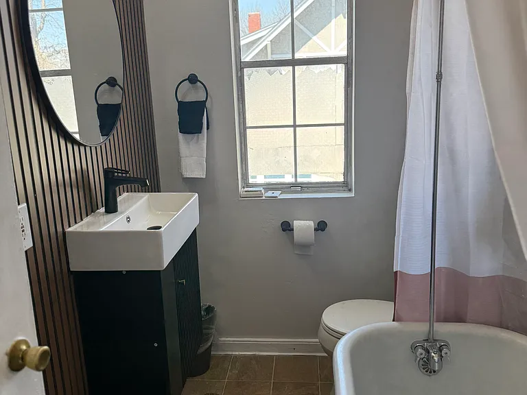 1065 Colorado Blvd #A — Photo 11