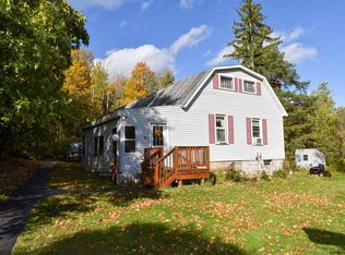 138 Summitview Rd, Gloversville, NY 12078